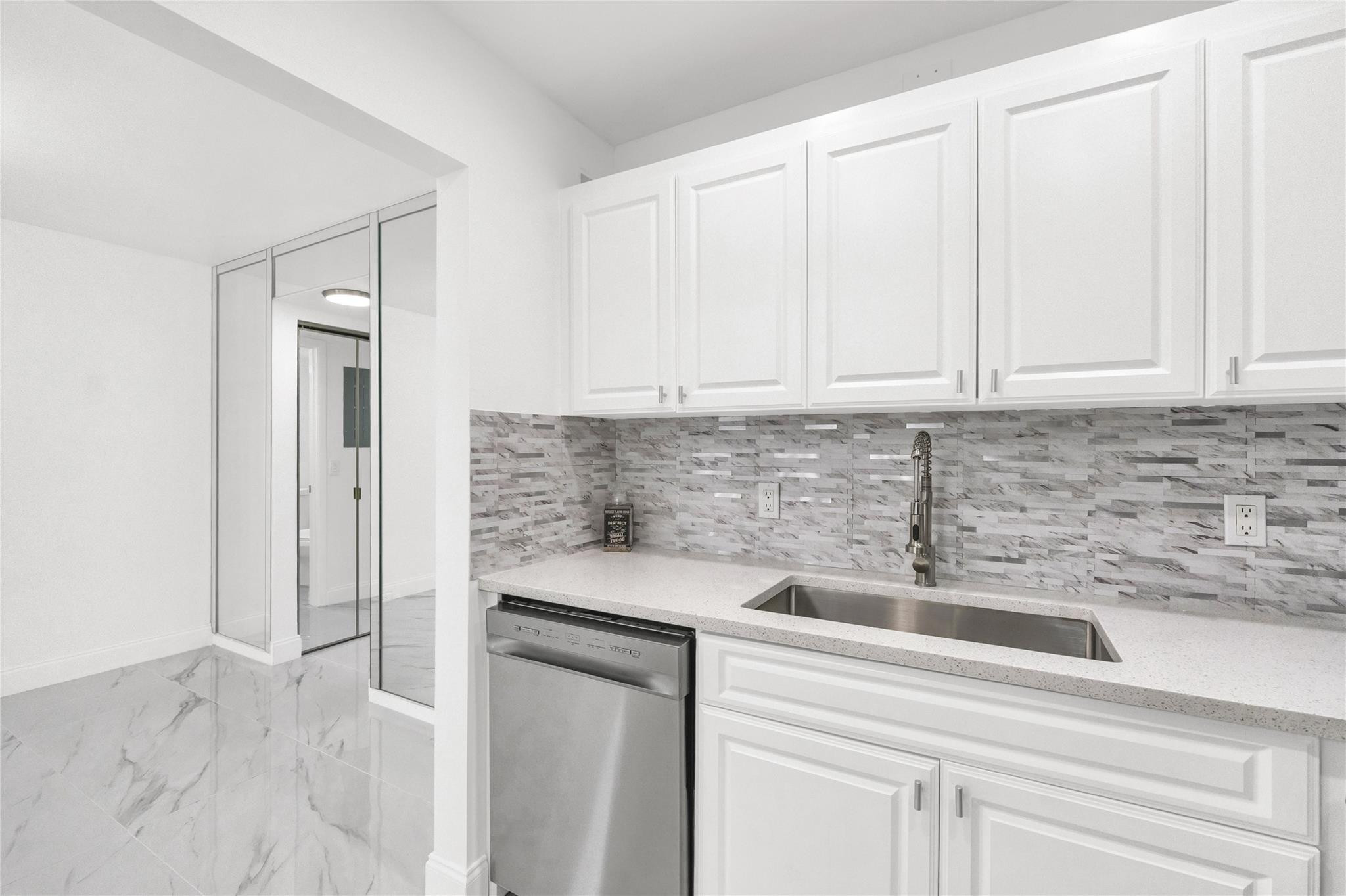 TILFORD L CONDO - Residential