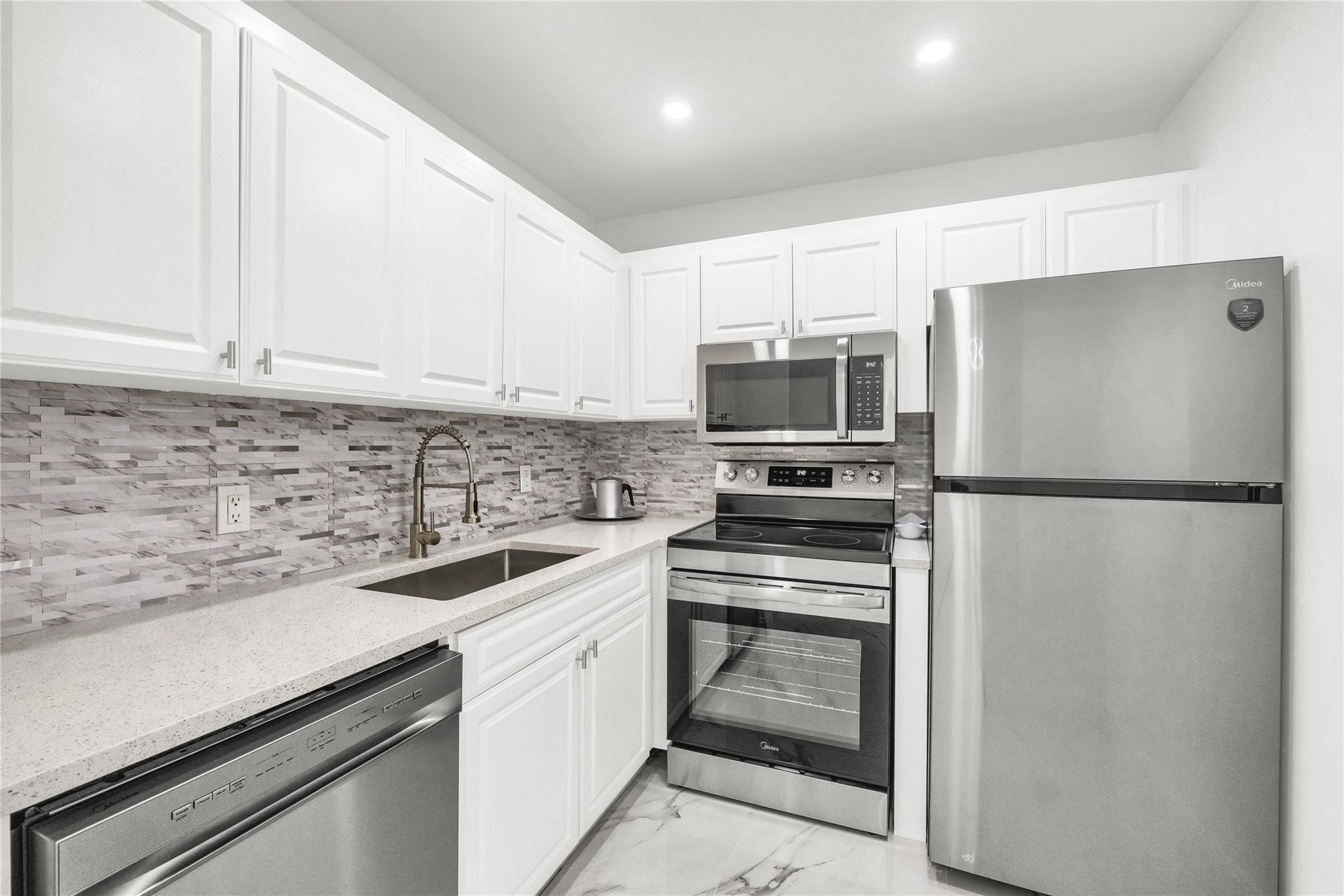 TILFORD L CONDO - Residential