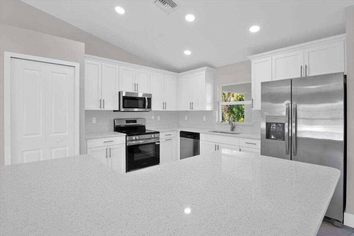 BASSWOOD - Residential