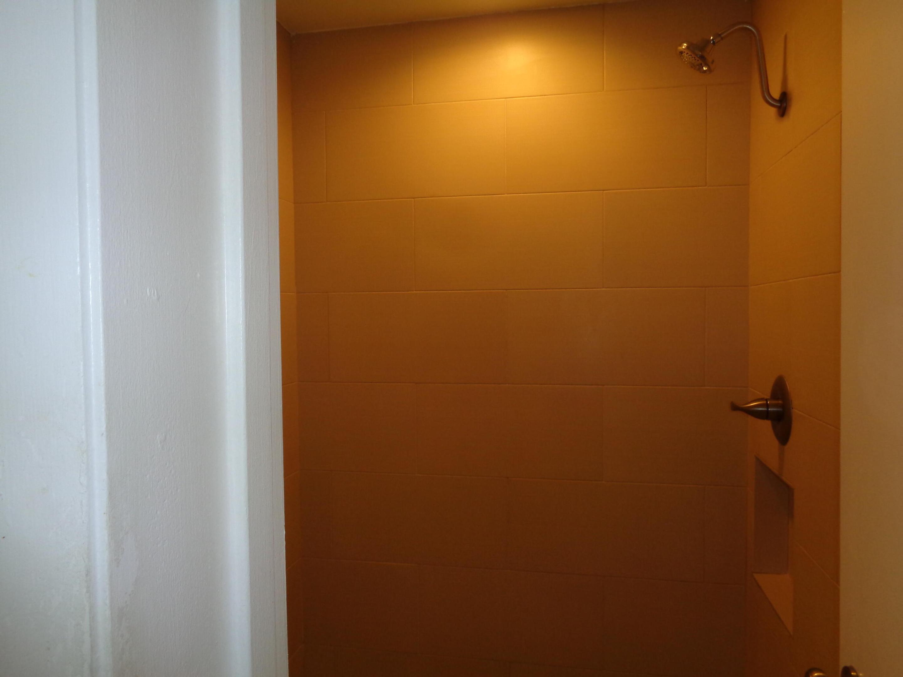 KARANDA VILLAGE III-A CONDO - Residential