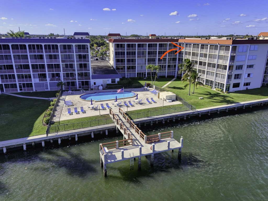 Photo of 105 Paradise Harbour Boulevard #506, North Palm Beach, FL 33408 (MLS # R11155483)
