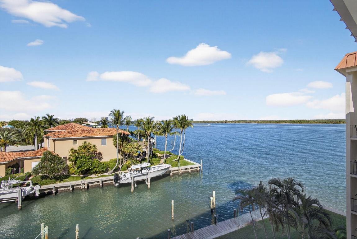 PARADISE HARBOUR CONDO - Residential