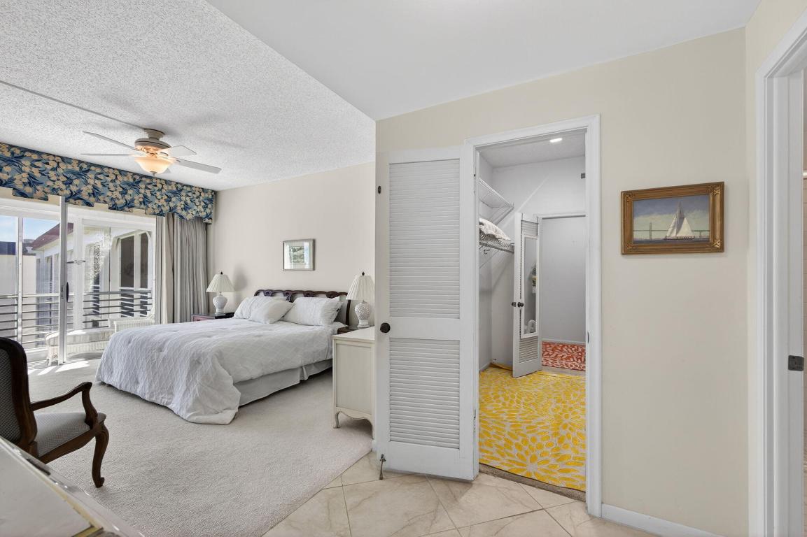 PARADISE HARBOUR CONDO - Residential