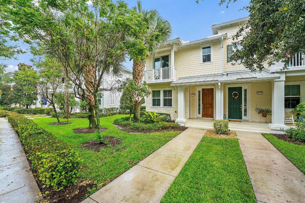 Photo of 1176 Dakota Drive, Jupiter, FL 33458 (MLS # R10974728)