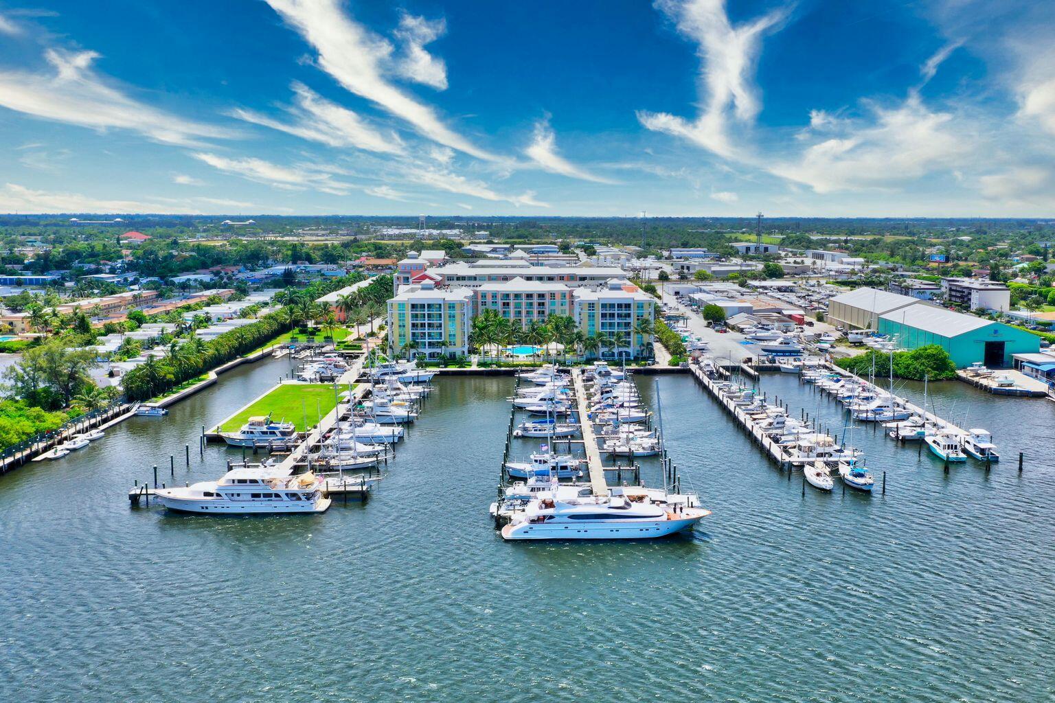 804 E Windward Way #418