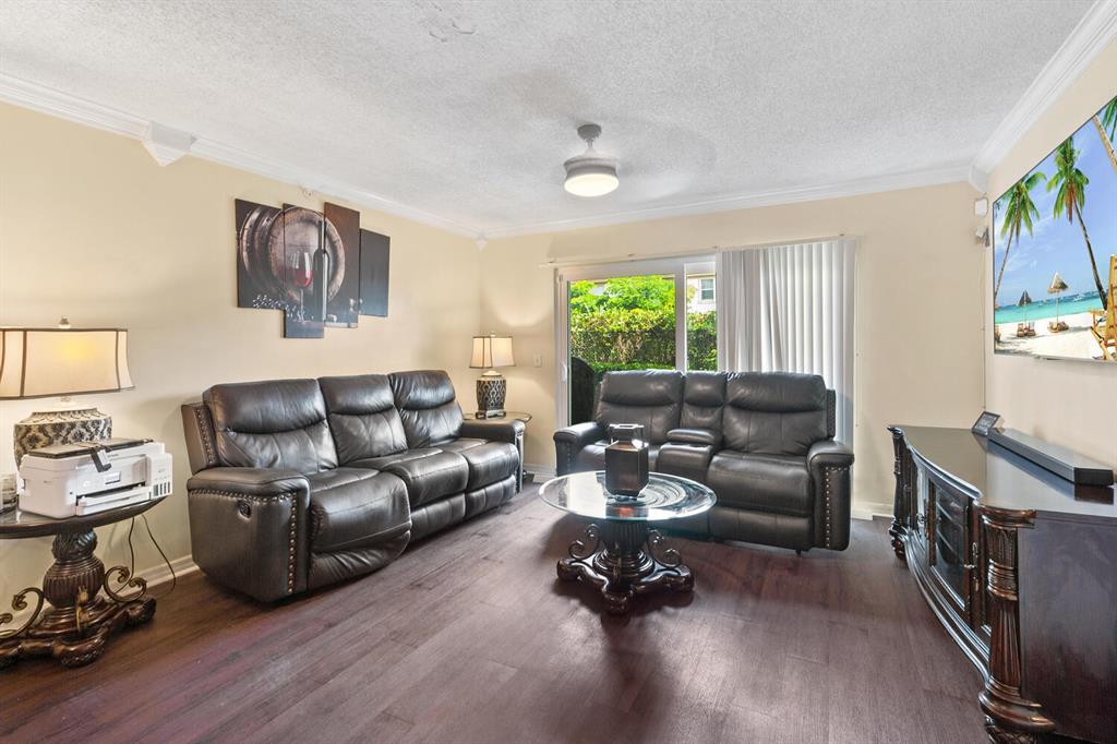 GRAND ISLES CONDO - Residential