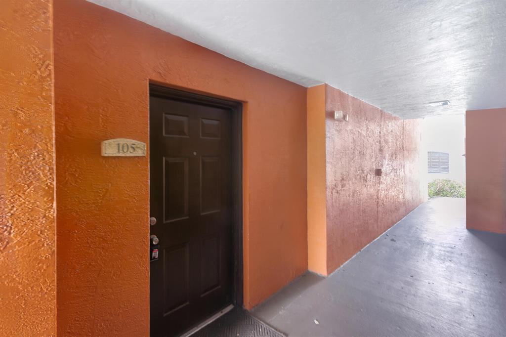 GRAND ISLES CONDO - Residential