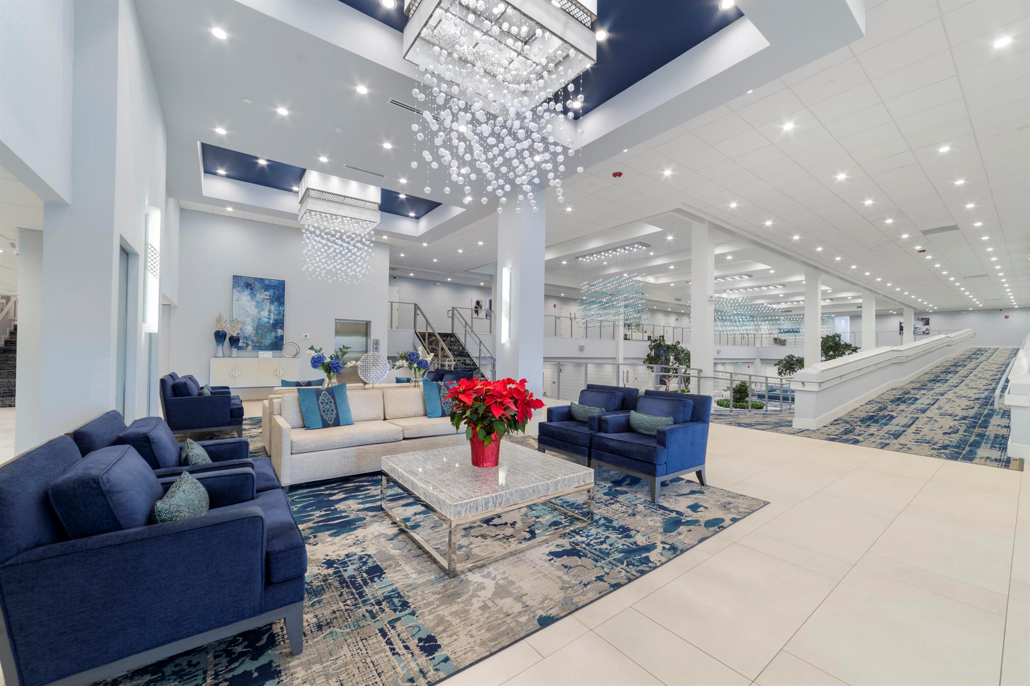 INTERNATIONAL CLUB CONDO - Residential