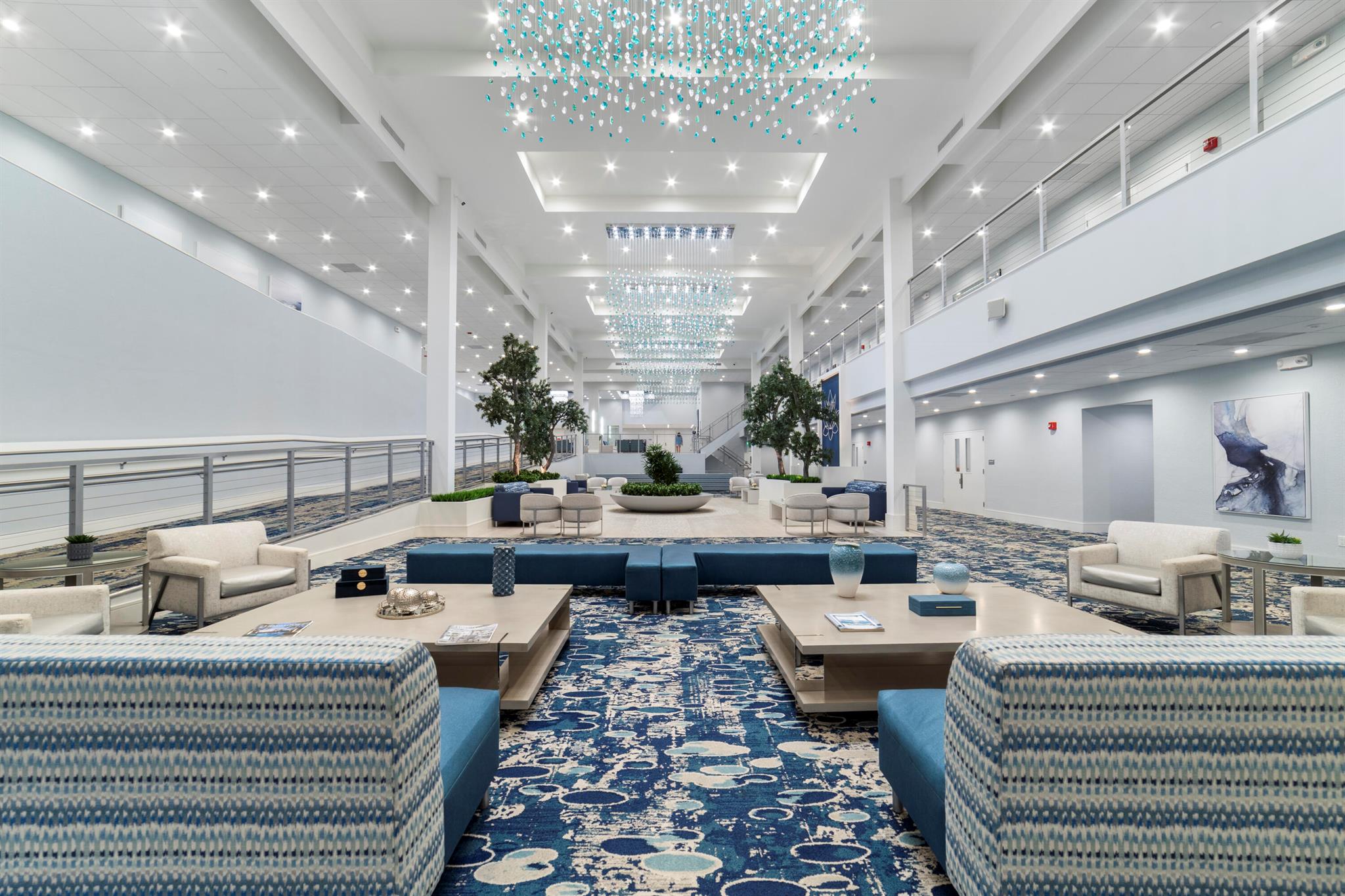 INTERNATIONAL CLUB CONDO - Residential