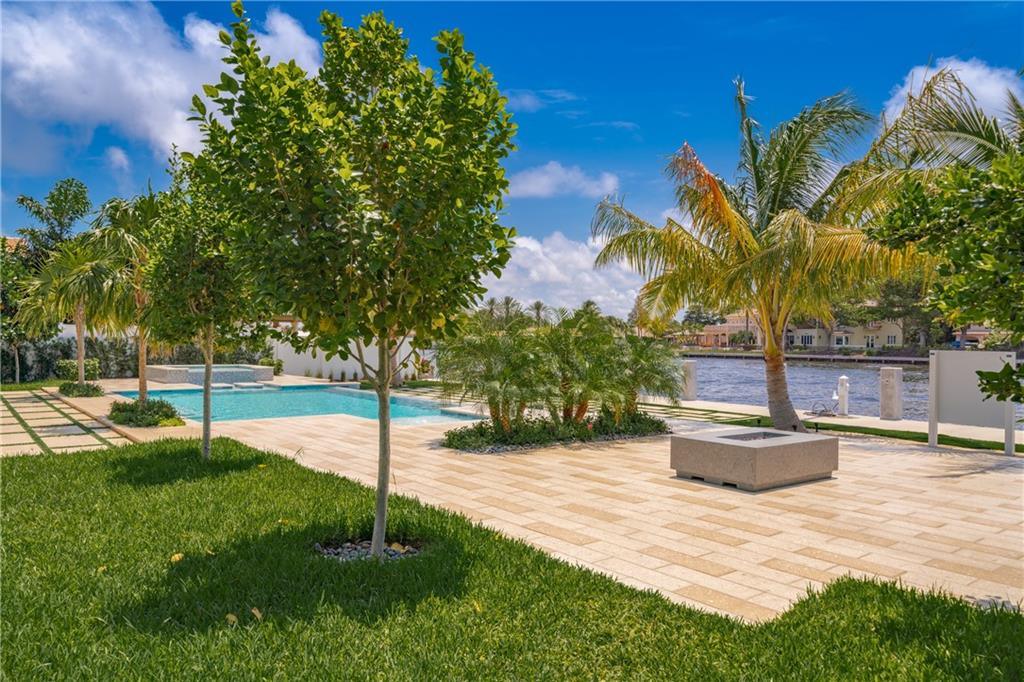 Silver Shores - Residential