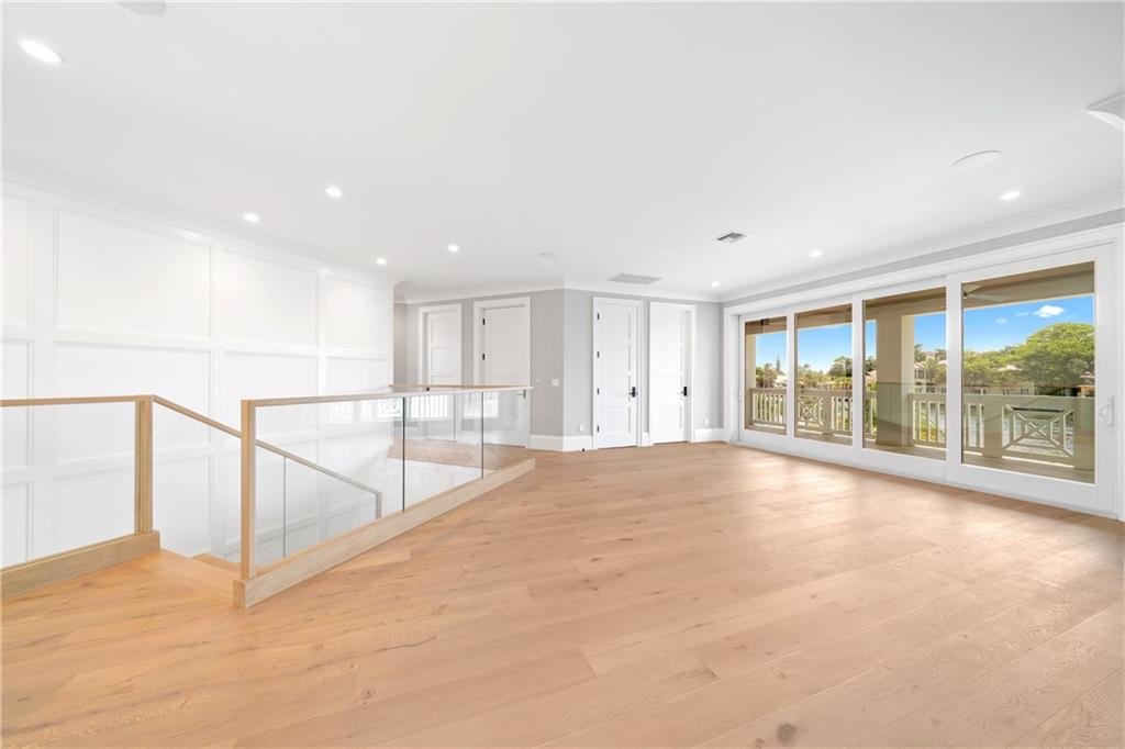 Silver Shores - Residential