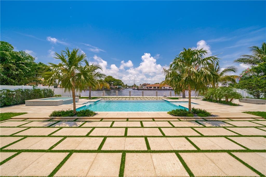 Silver Shores - Residential