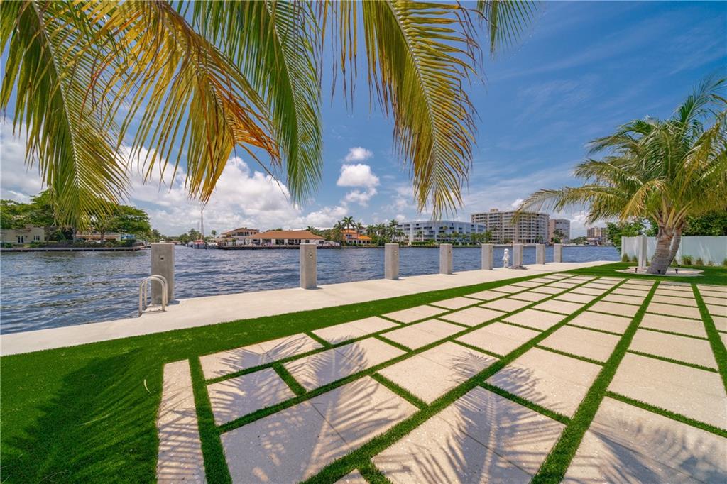 Silver Shores - Residential