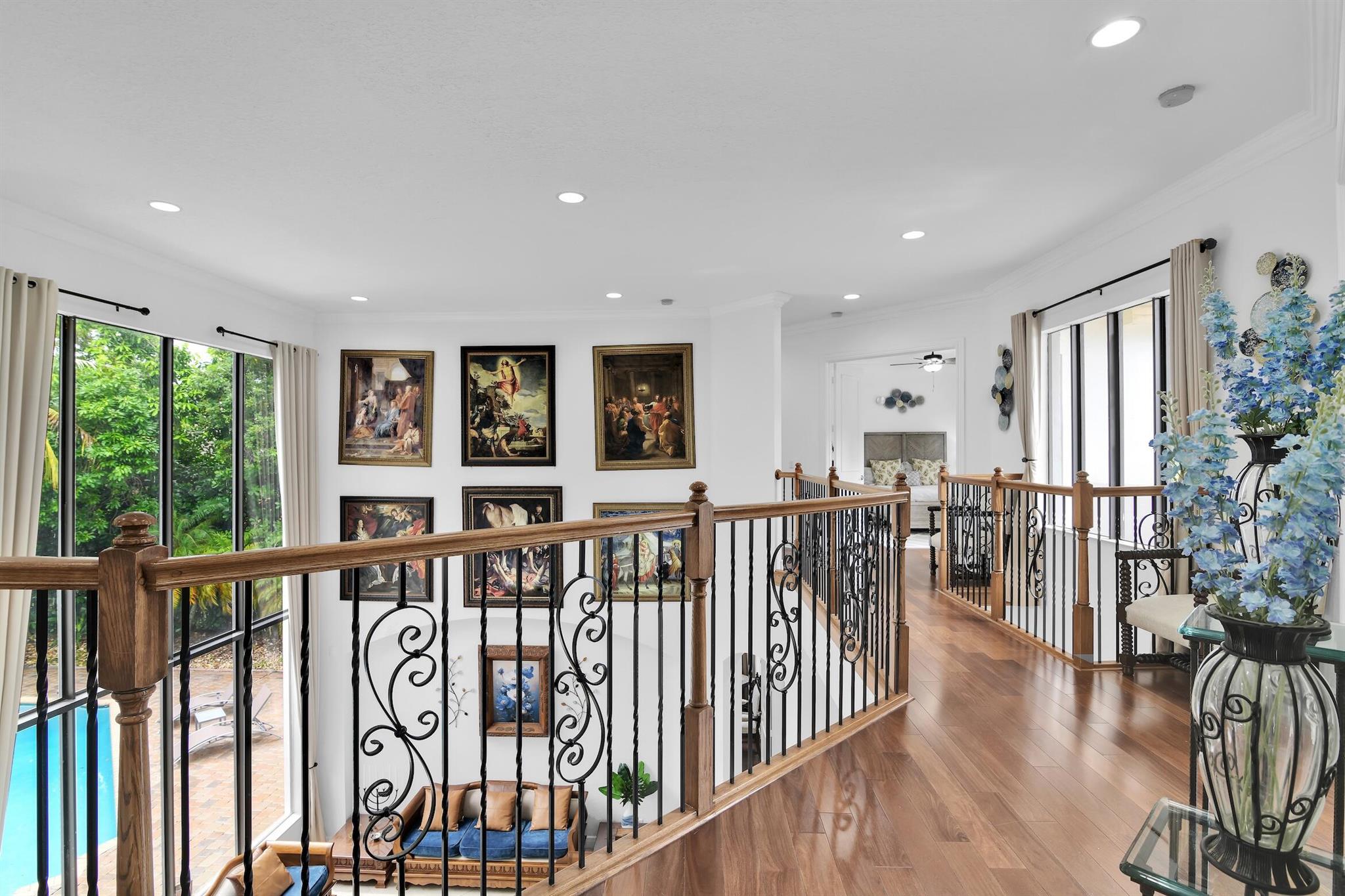 VERSAILLES - Residential Lease