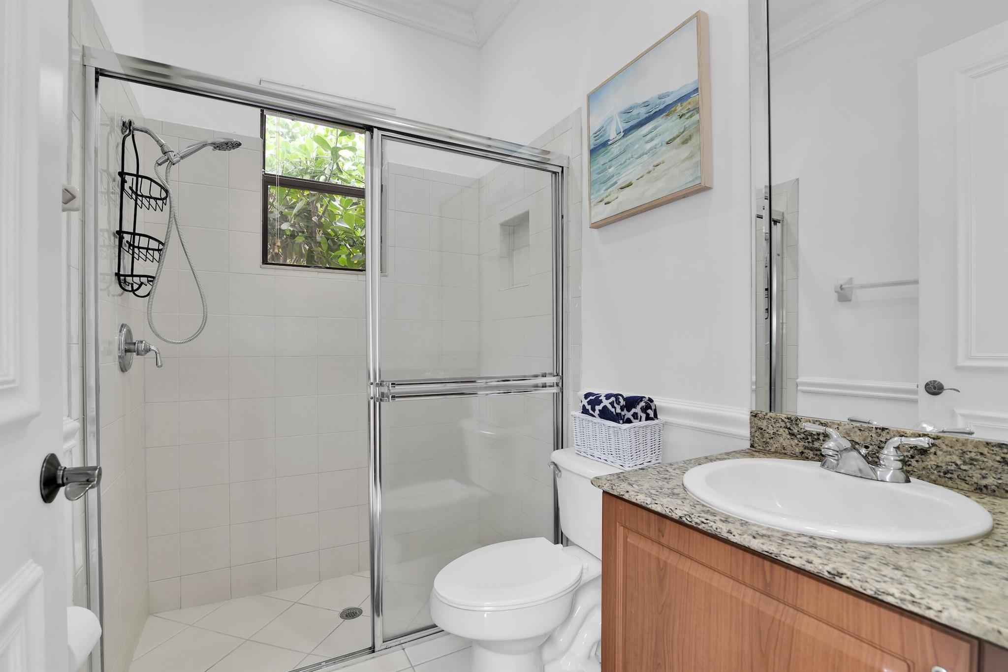 VERSAILLES - Residential Lease