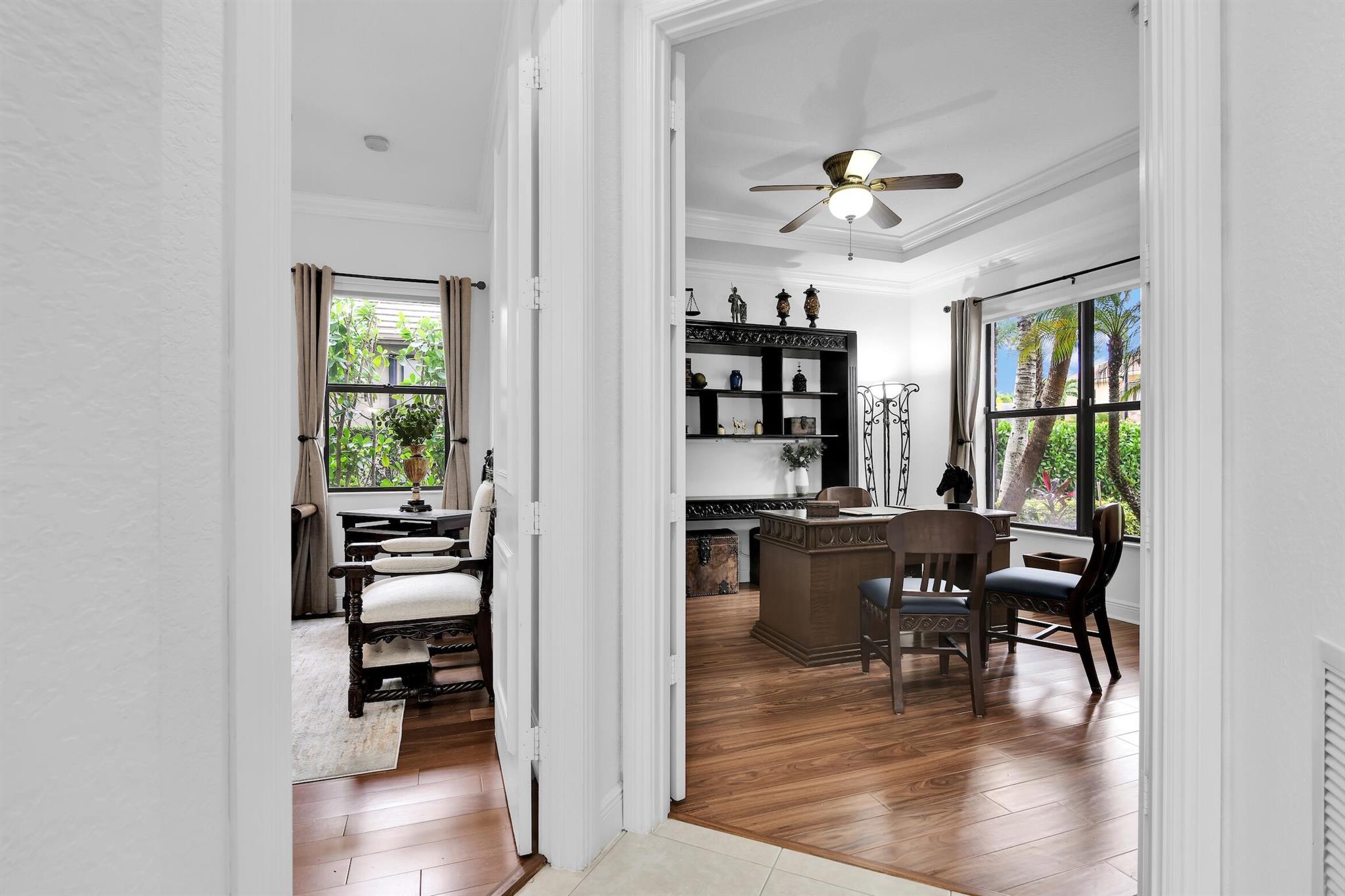 VERSAILLES - Residential Lease