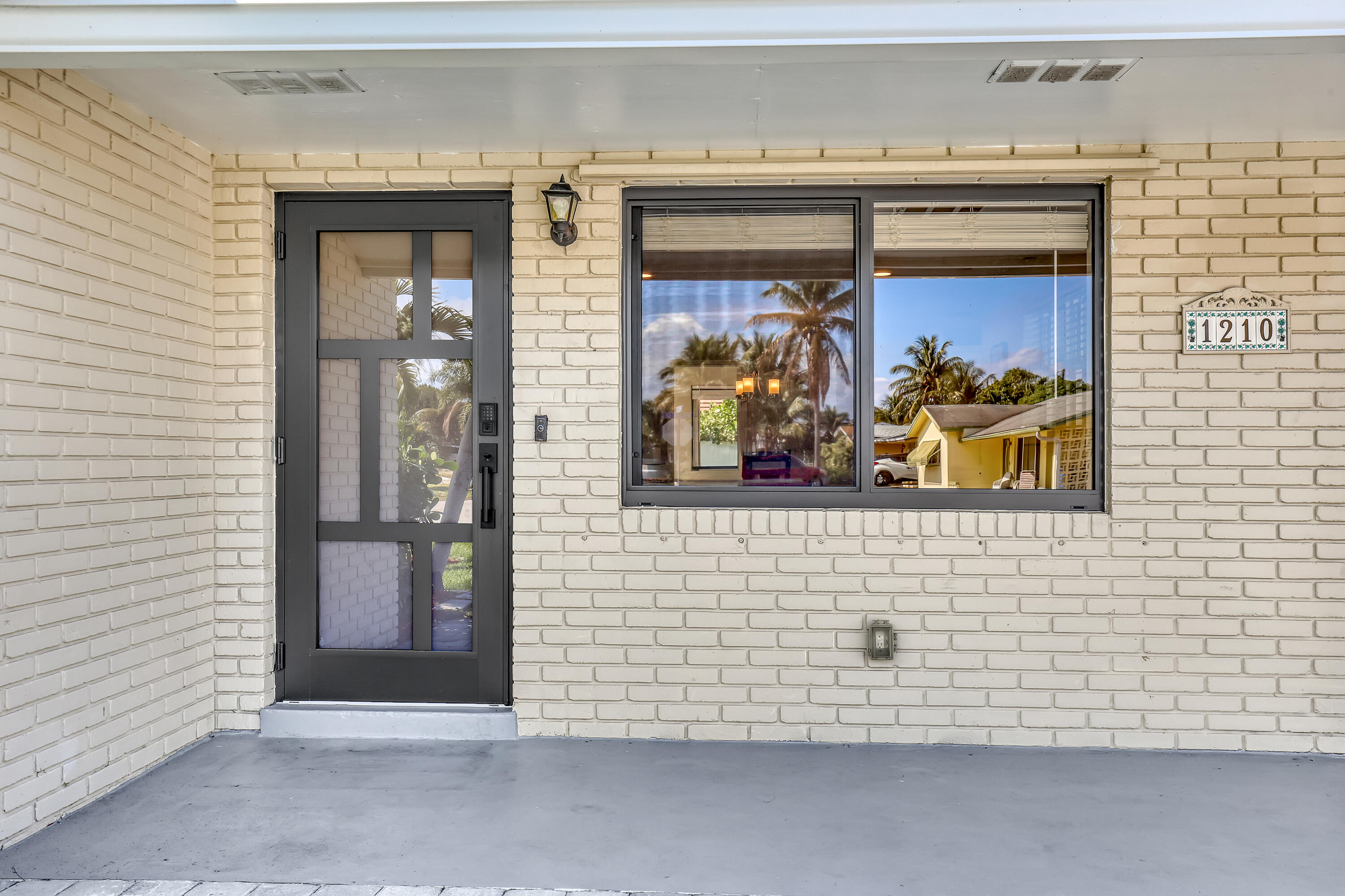 LYNDON LANES 2 - Residential Lease