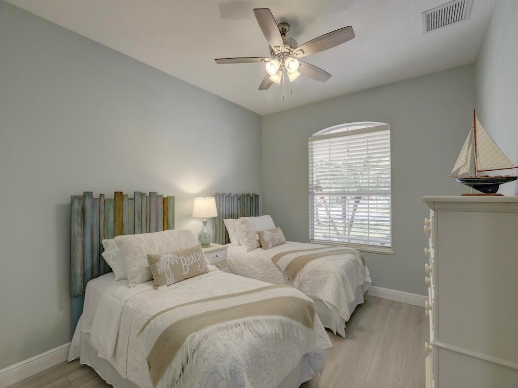 COLLIER CLUB PHASE IIA SU - Residential Lease