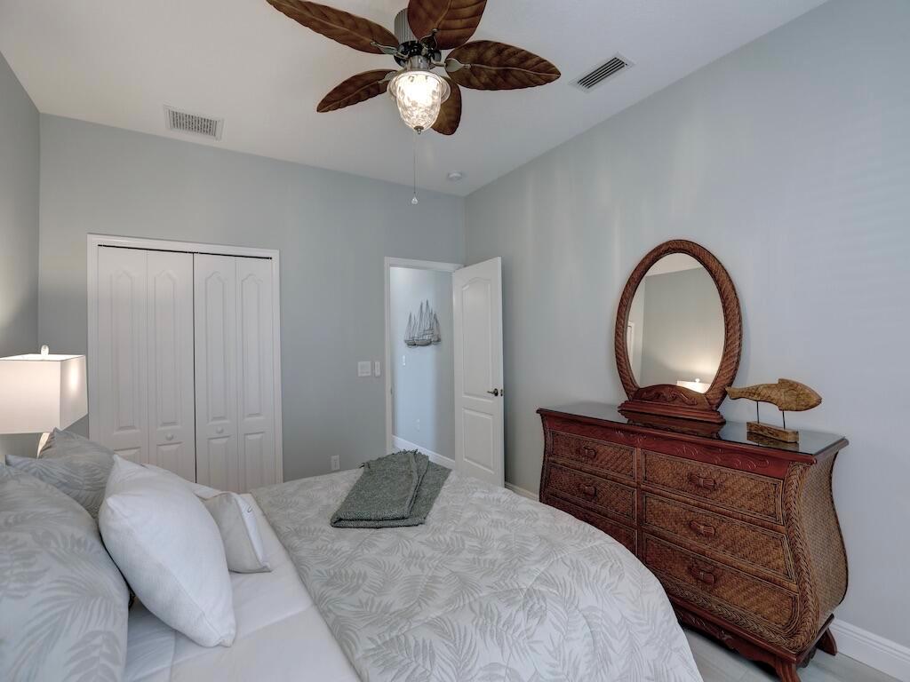 COLLIER CLUB PHASE IIA SU - Residential Lease