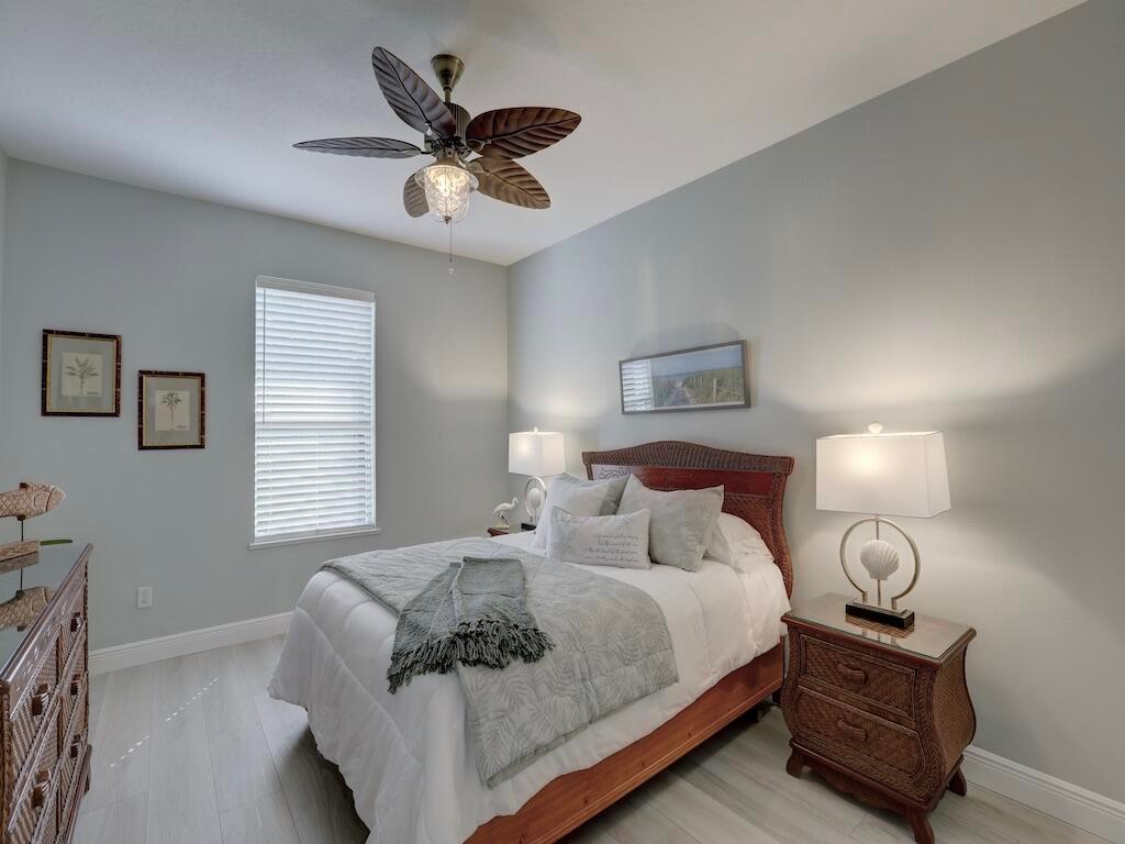 COLLIER CLUB PHASE IIA SU - Residential Lease