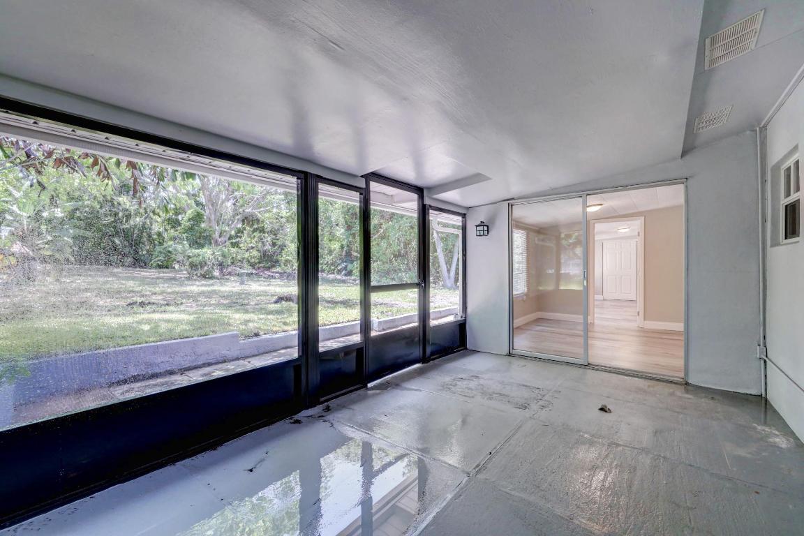 SKYLINE GARDENS - Residential