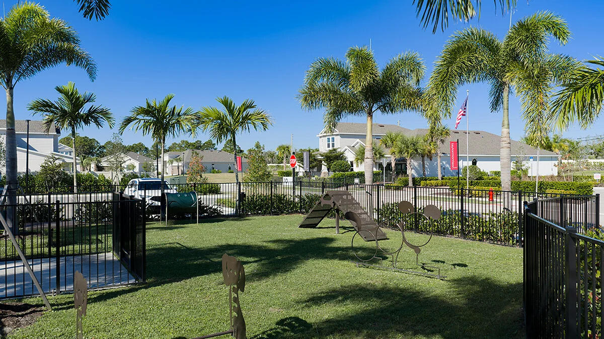 VERANDA OAKS - Residential