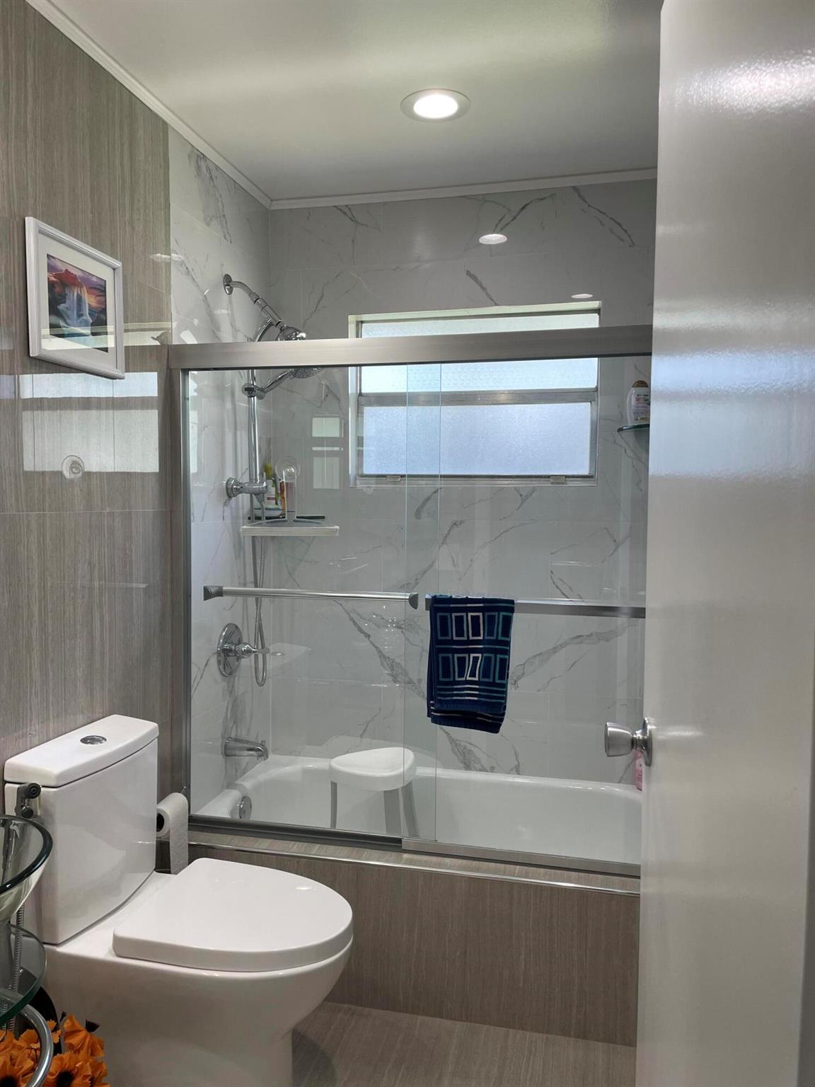 KINGS POINT TUSCANY CONDO - Residential Lease