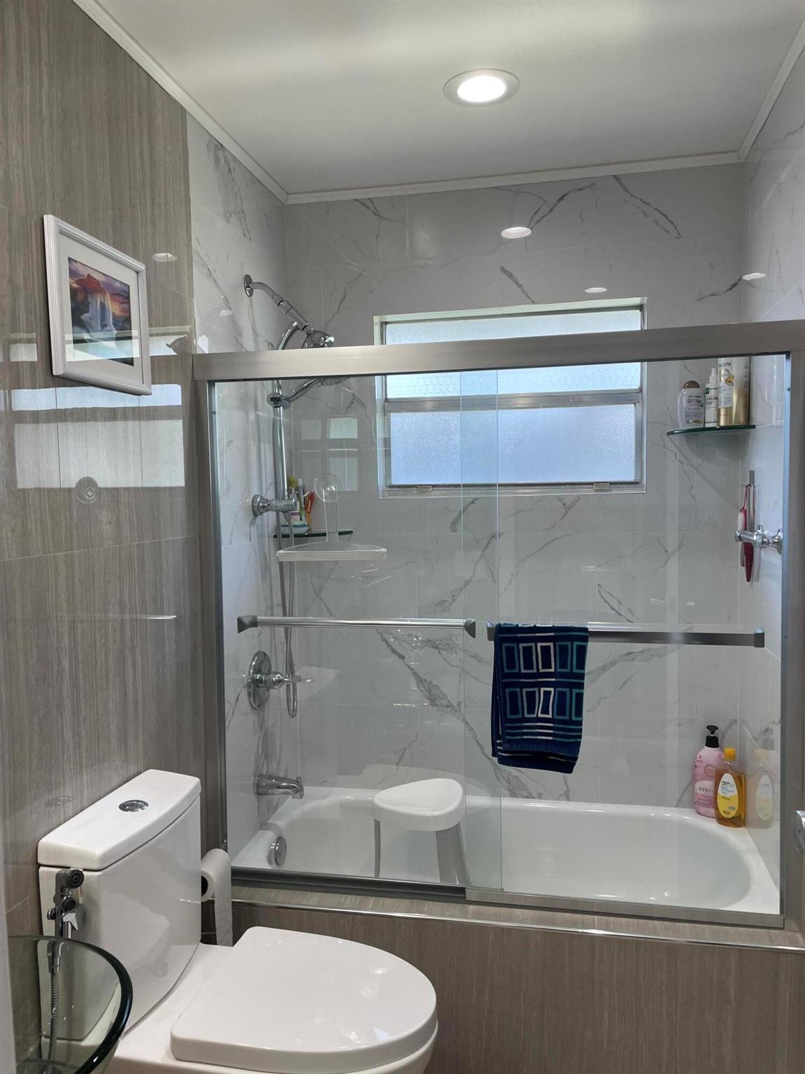 KINGS POINT TUSCANY CONDO - Residential Lease