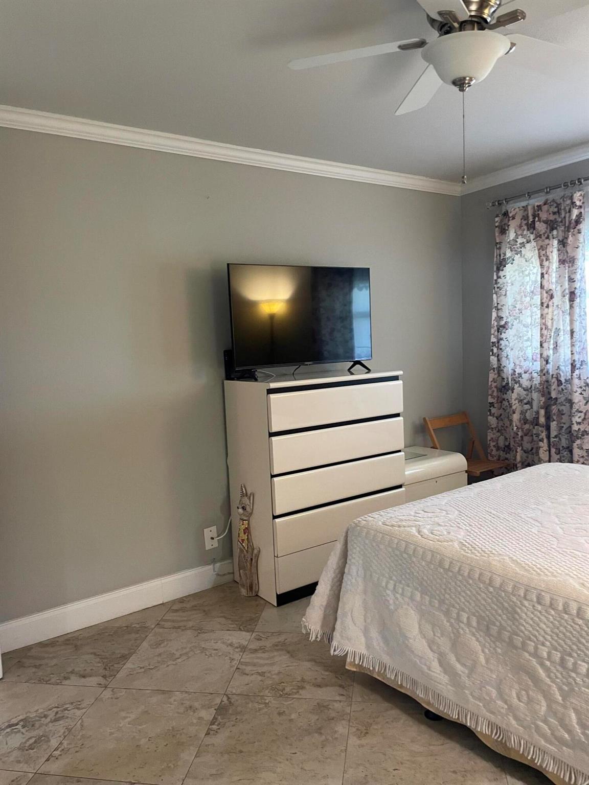 KINGS POINT TUSCANY CONDO - Residential Lease