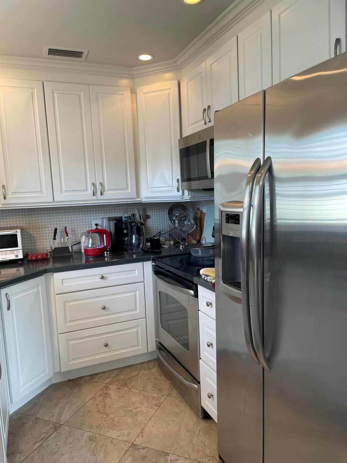 KINGS POINT TUSCANY CONDO - Residential Lease