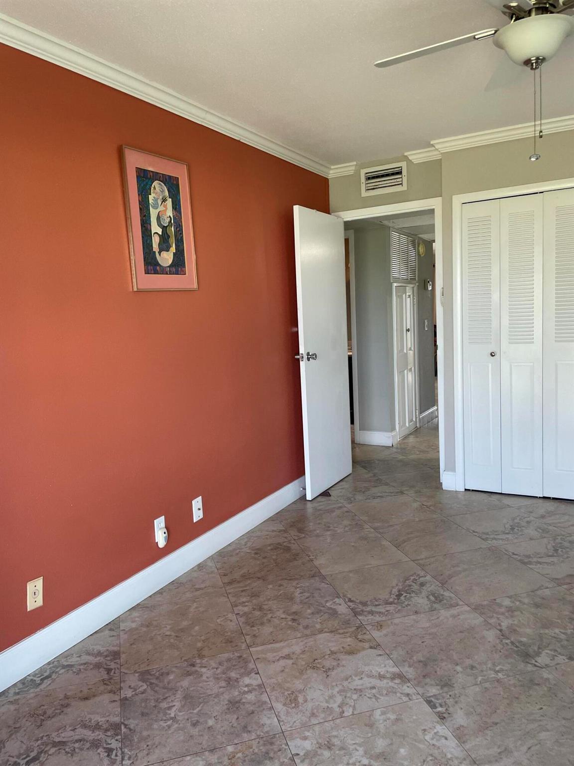 KINGS POINT TUSCANY CONDO - Residential Lease