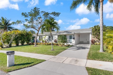 Tiny photo for 1339 SW 46TH Avenue, Fort Lauderdale, FL 33317 (MLS # B26089352)