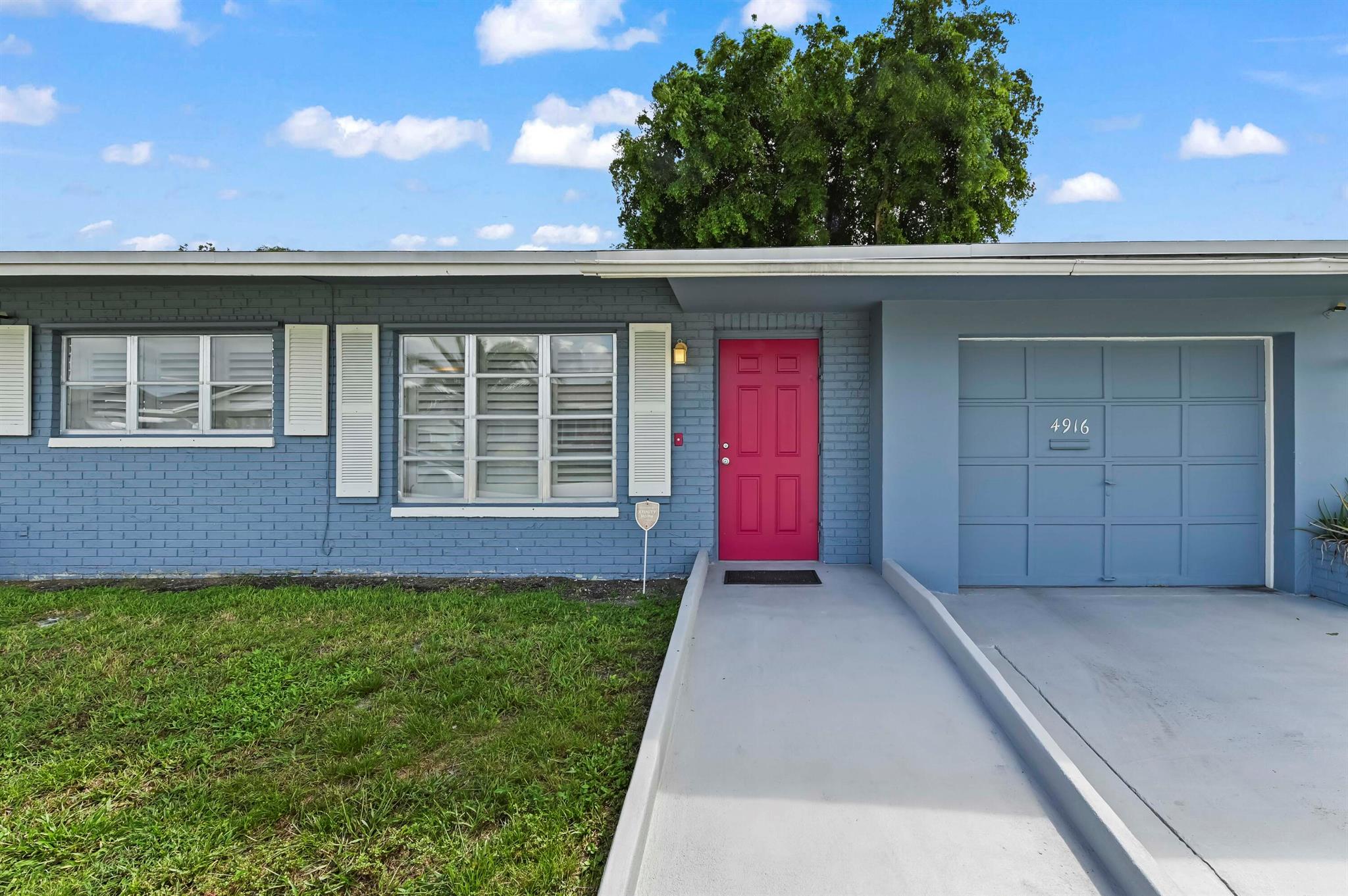 4916 NW 54th Street