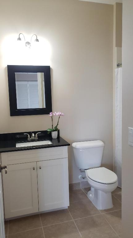 MAGNOLIA BAY CONDOMIMIUM - Residential