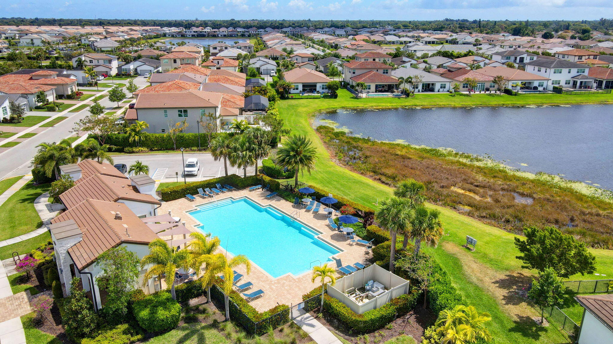 ANDALUCIA - Residential Lease