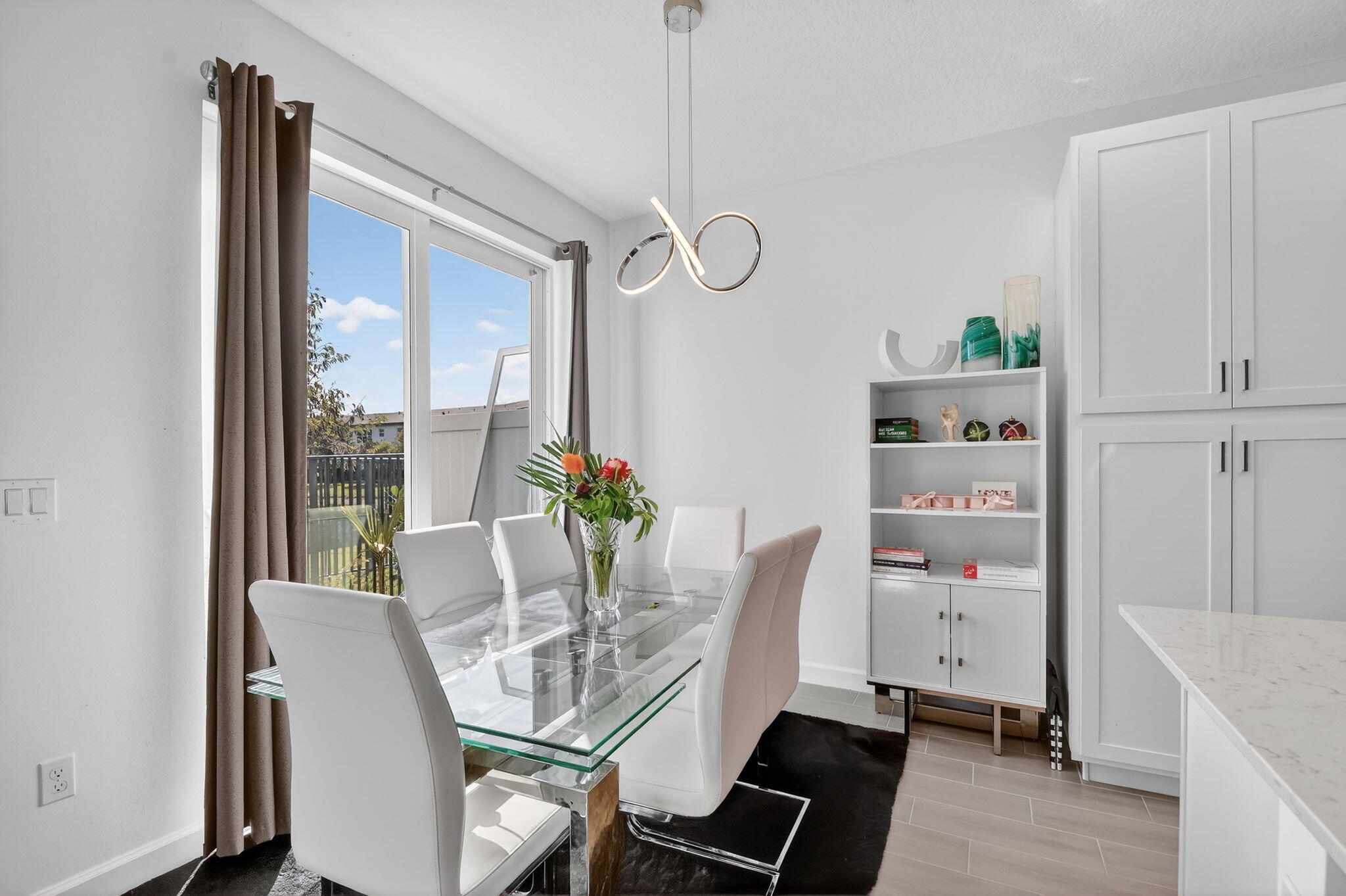 ANDALUCIA - Residential Lease