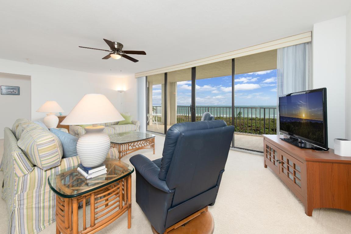 TIARA TOWERS CONDOMINIUM - Residential