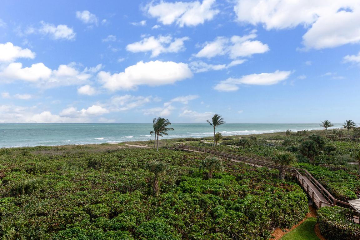 TIARA TOWERS CONDOMINIUM - Residential