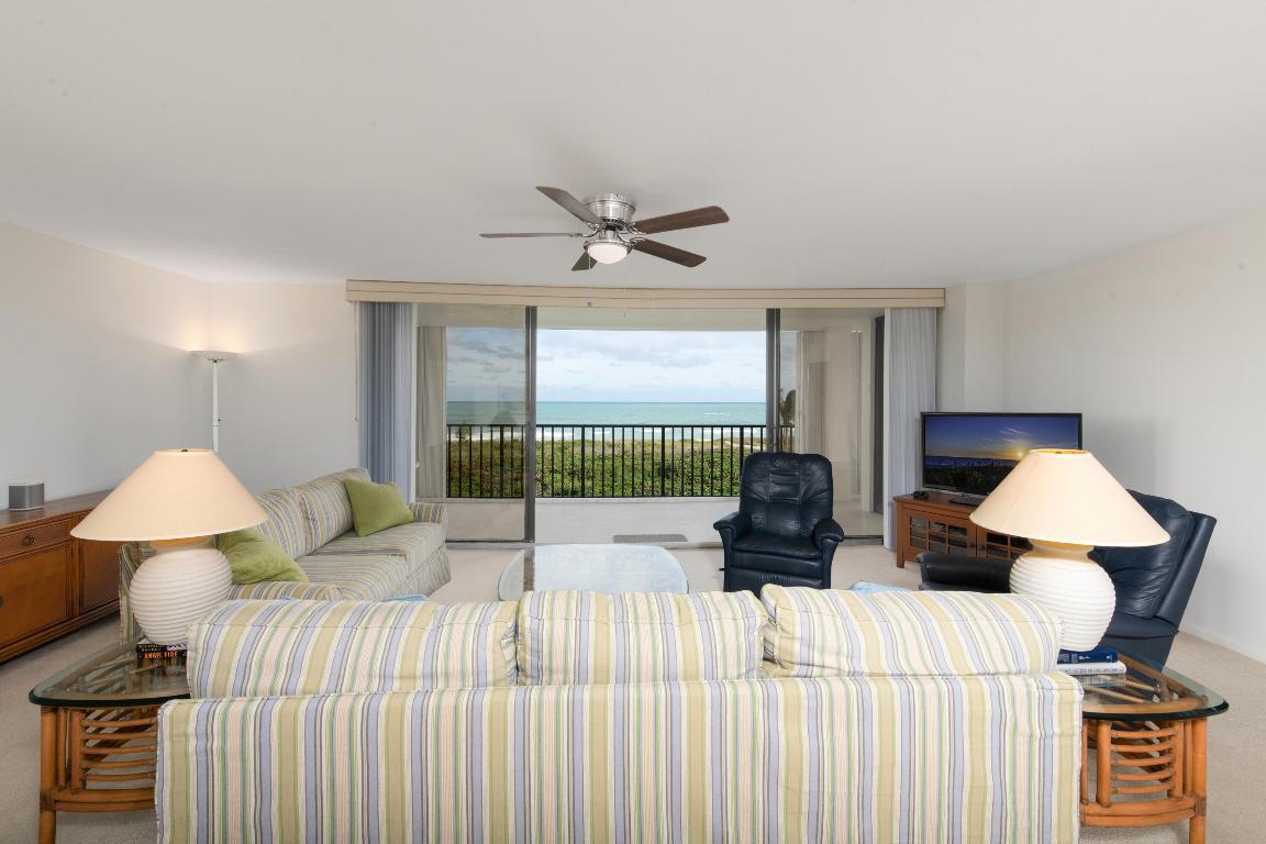 TIARA TOWERS CONDOMINIUM - Residential