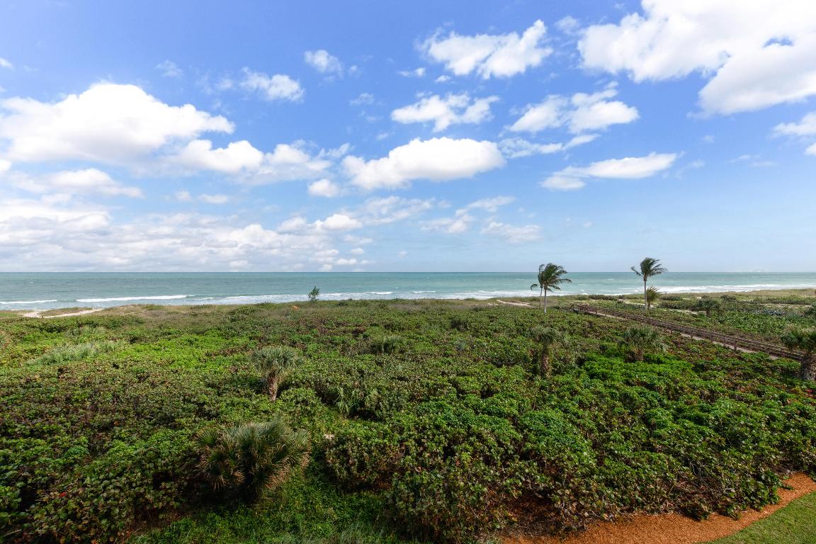 TIARA TOWERS CONDOMINIUM - Residential