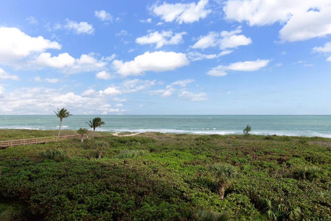 TIARA TOWERS CONDOMINIUM - Residential