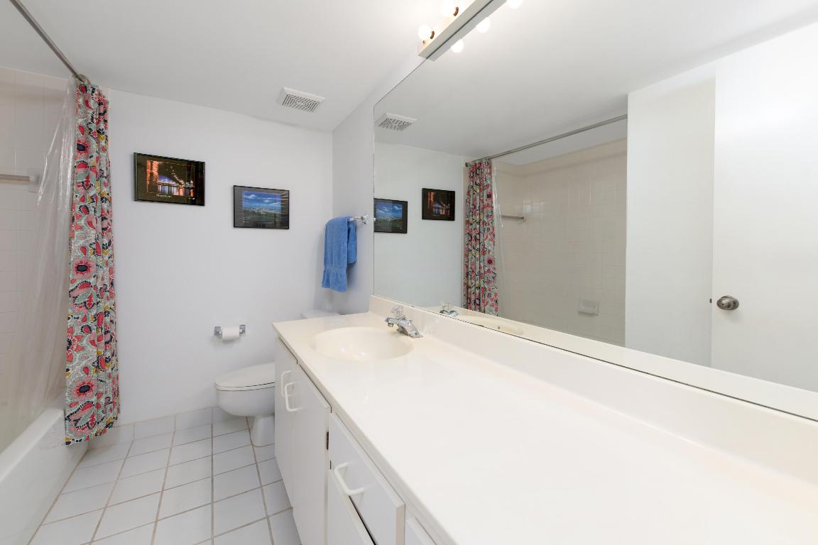 TIARA TOWERS CONDOMINIUM - Residential