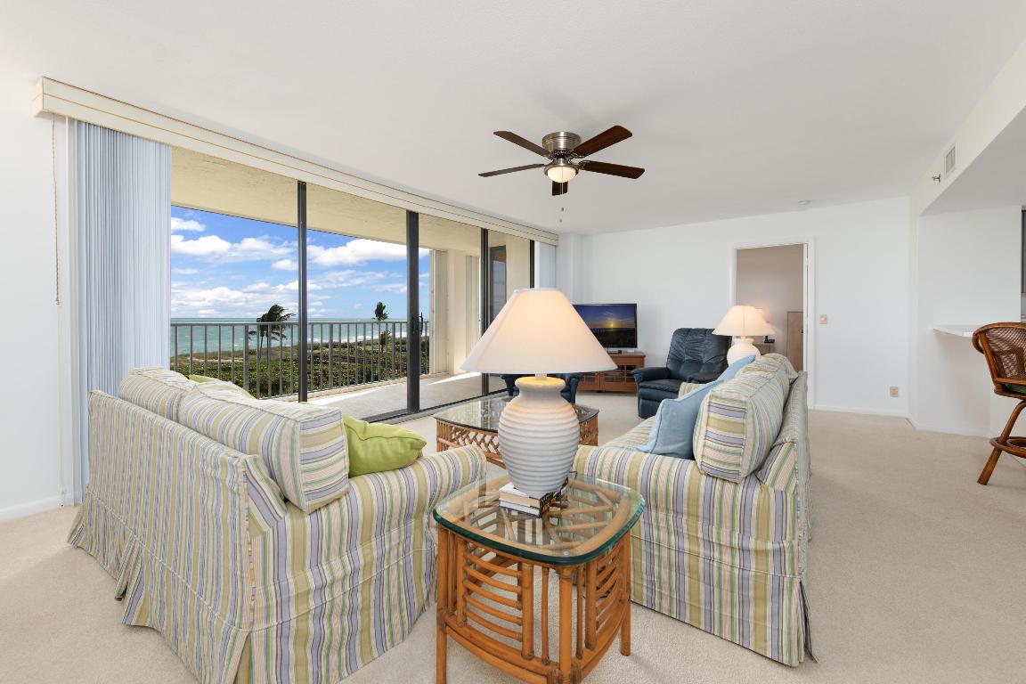 TIARA TOWERS CONDOMINIUM - Residential