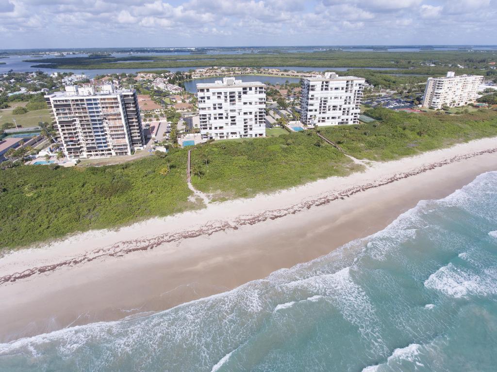 TIARA TOWERS CONDOMINIUM - Residential