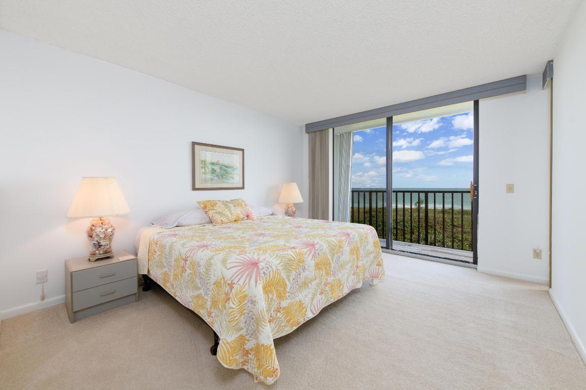 TIARA TOWERS CONDOMINIUM - Residential