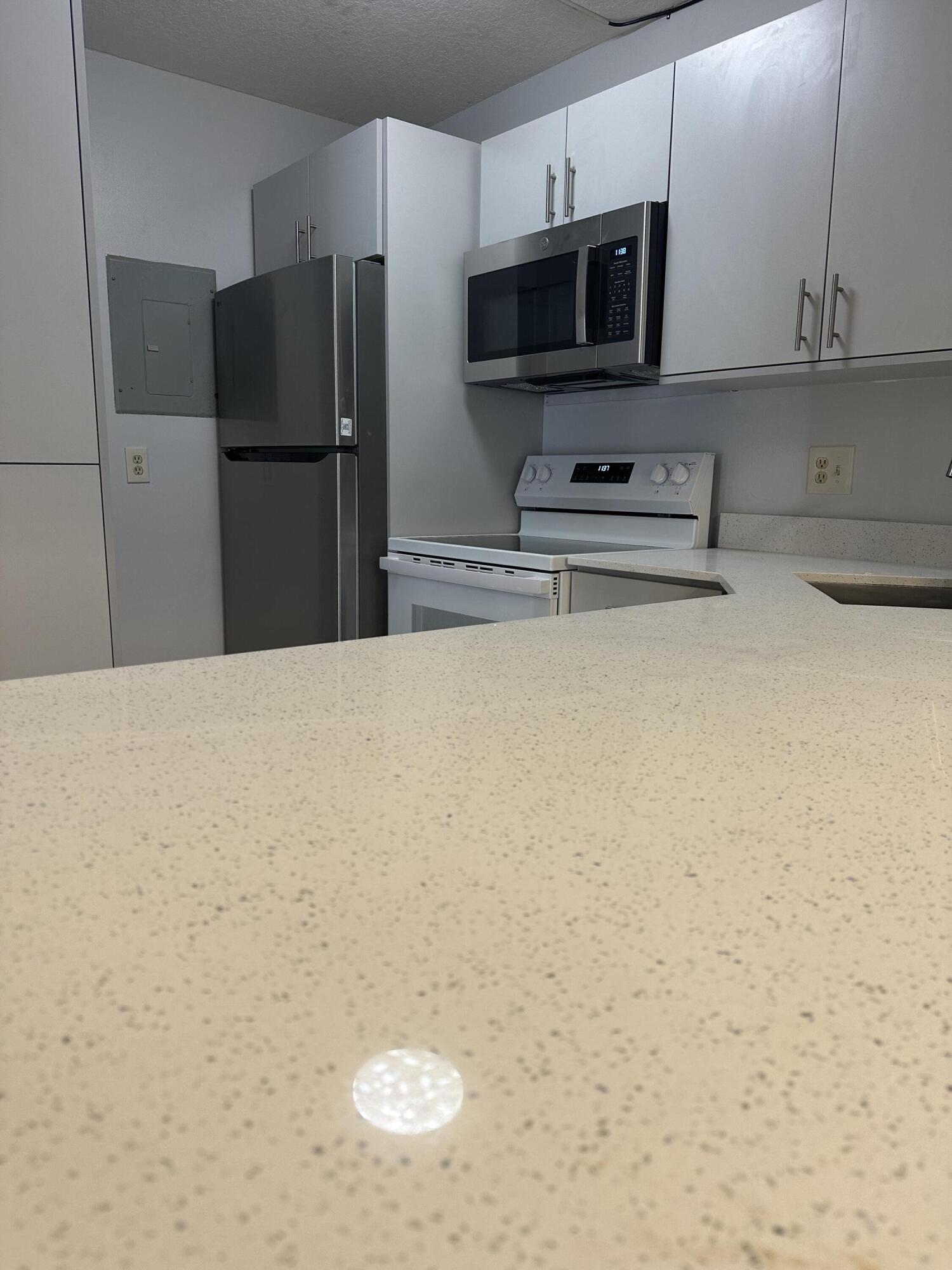 CHARTER CLUB OF PALM BEACH CONDO - Residential Lease