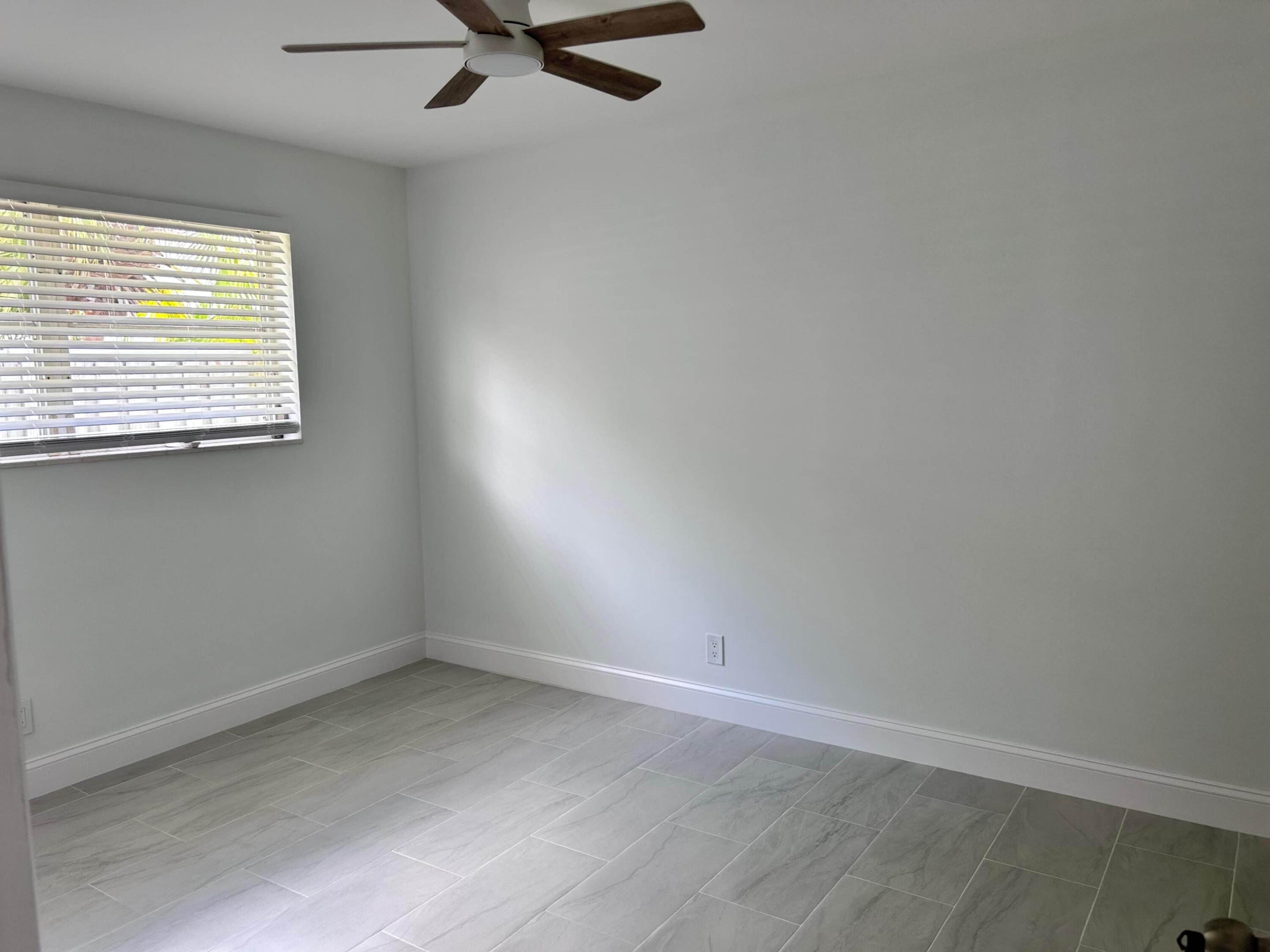 NORTH PALM BEACH VILLAGE OF 2 - Residential Lease