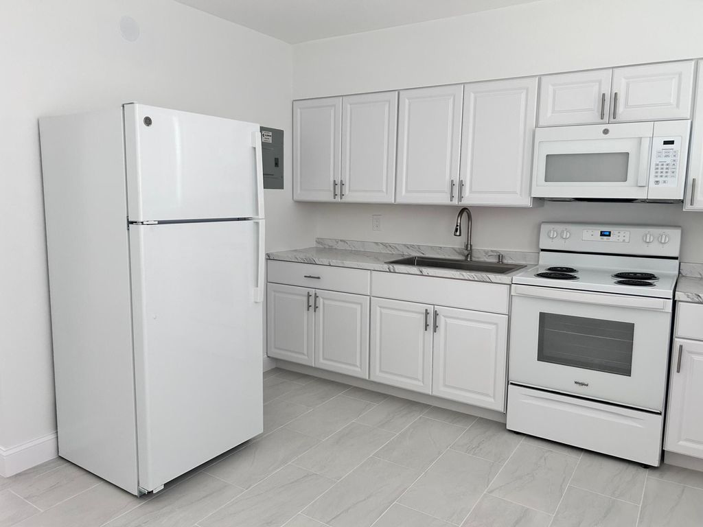 Photo of 630 Prosperity Farms Road #2, North Palm Beach, FL 33408 (MLS # B26026000)