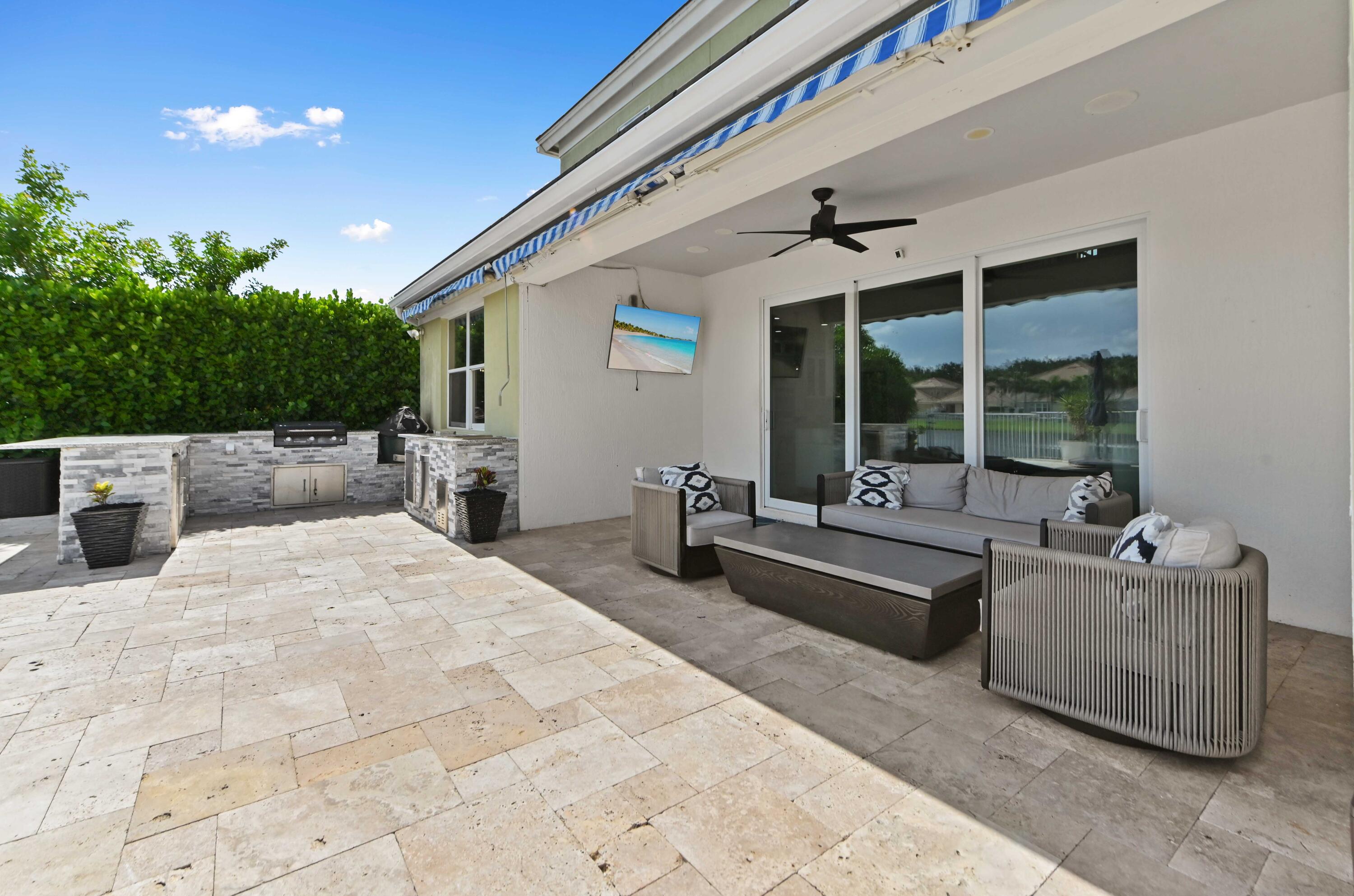 9526 Wrangler Drive