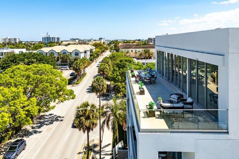 246 NE 6th Avenue Ph1 Delray Beach FL 33483
